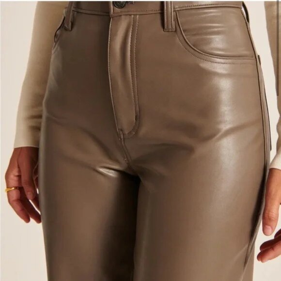 Abercrombie The 90's Straight Ultra High-Rise Faux Leather Taupe Pants Size 6 - Picture 2 of 10